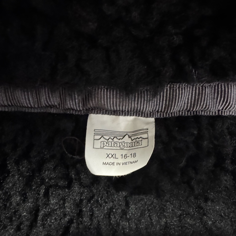 Patagonia Kids Reversible Ready Freddy Hoodie - Picture 6 of 7